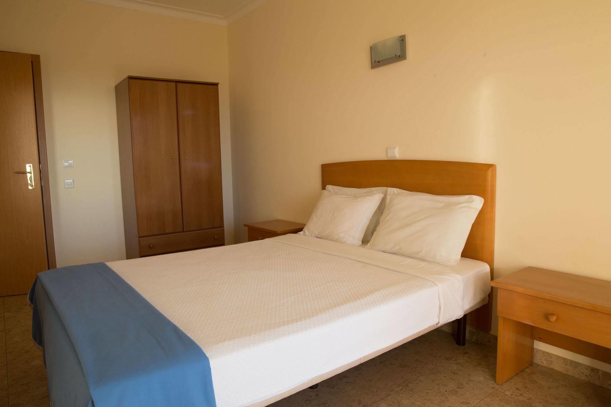Clube Praia Mar Apartamentos Turisticos Praia da Rocha Exteriör bild