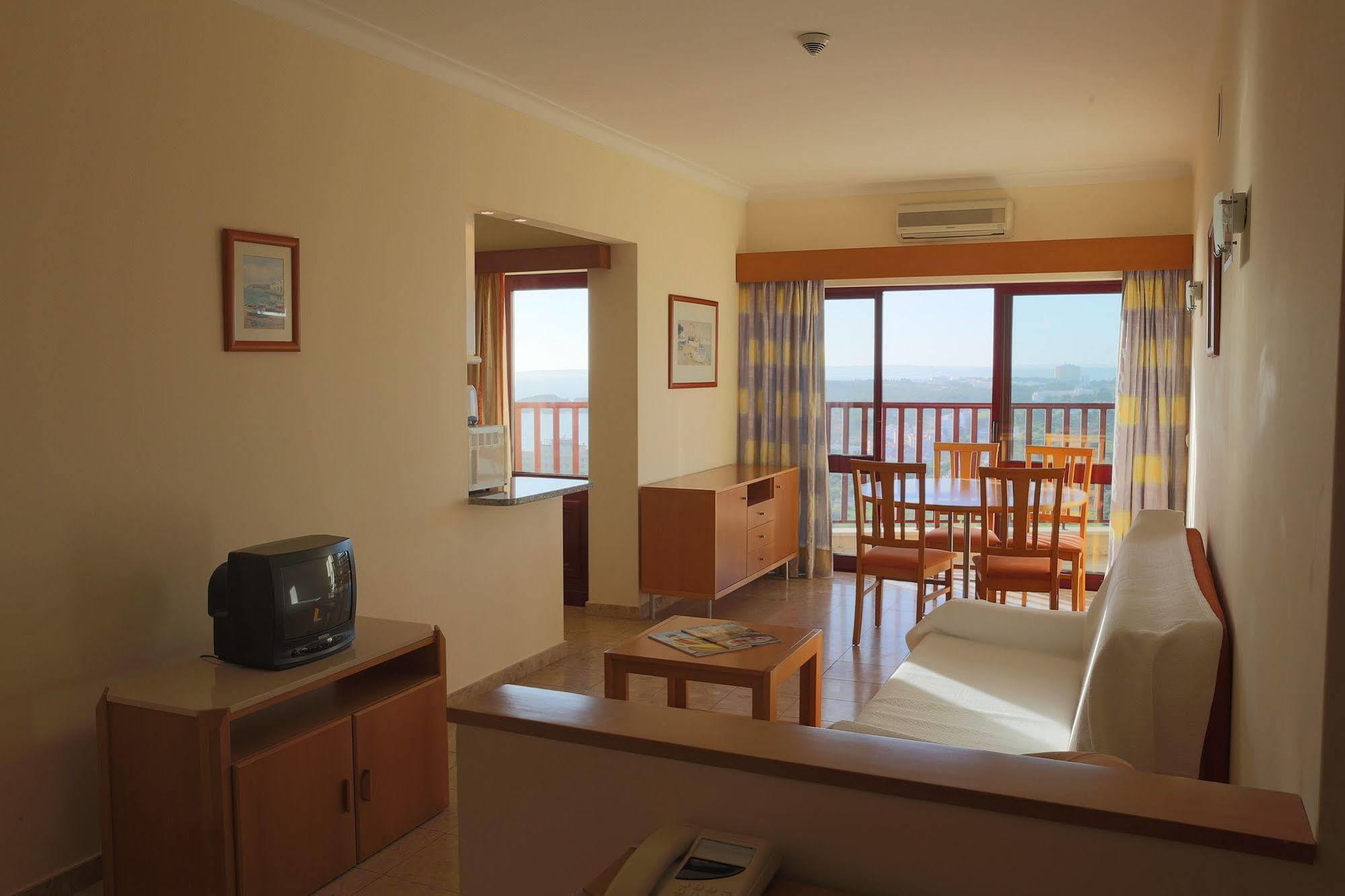 Clube Praia Mar Apartamentos Turisticos Praia da Rocha Exteriör bild